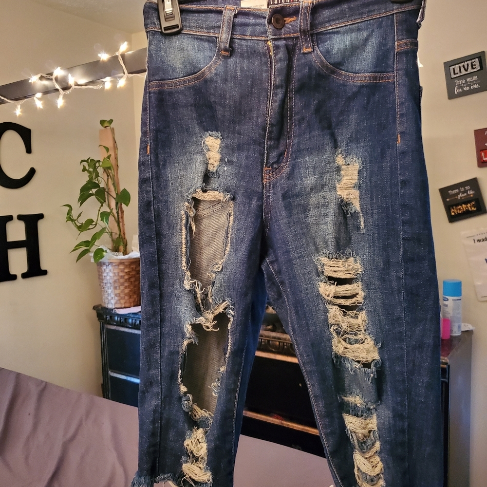 Lost at sea Bermuda short